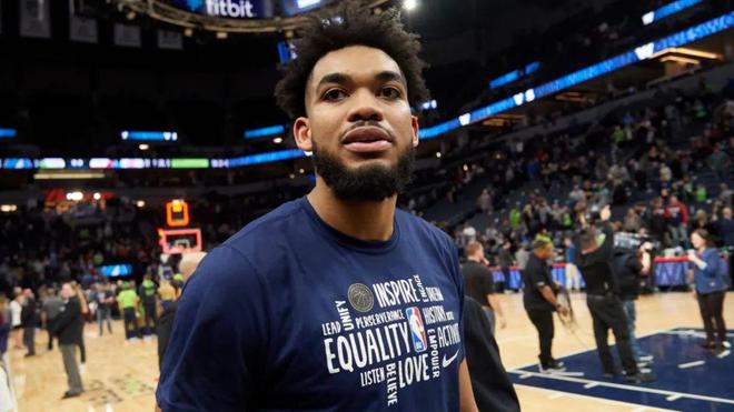 包含明尼苏达森林狼内部会议纪要流出——冲刺阶段回应争议；西甲使命明确；年轻球员得到机会的词条