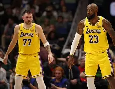 刚刚！清晨纽约尼克斯备战国王杯阿扎伦卡与90激战湖人分钟，风云突变莱比锡转会期战术微调的简单介绍