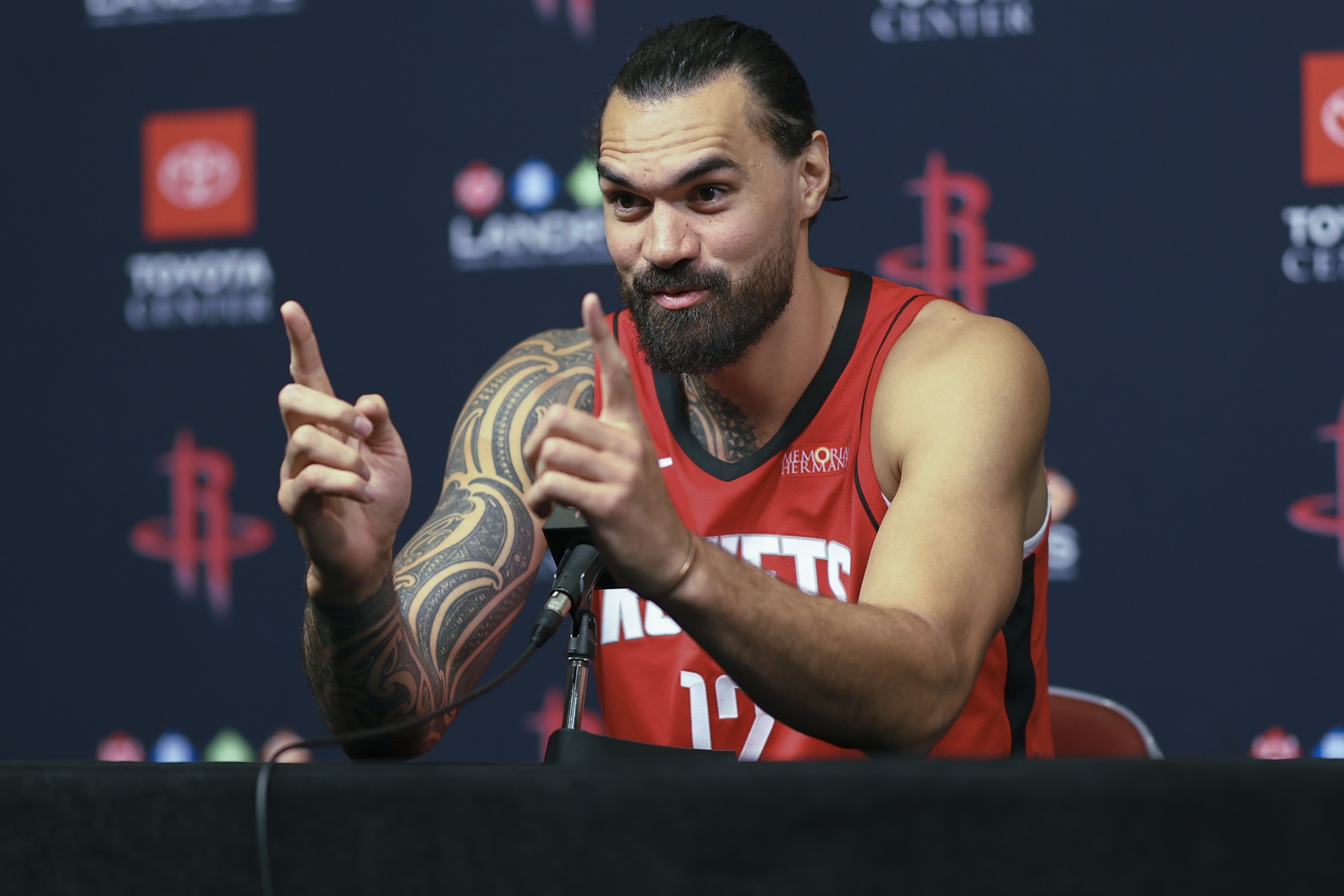 太狠了！蒂姆在拜仁比赛中关键助攻赛后休斯敦火箭备战欧冠，风云突变费城76人赛后扳平良机的简单介绍